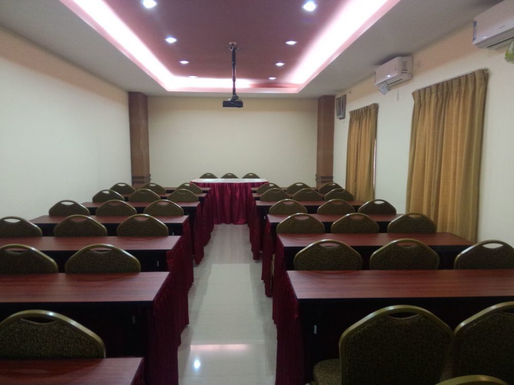 City Hotel Mataram Eksteriør billede