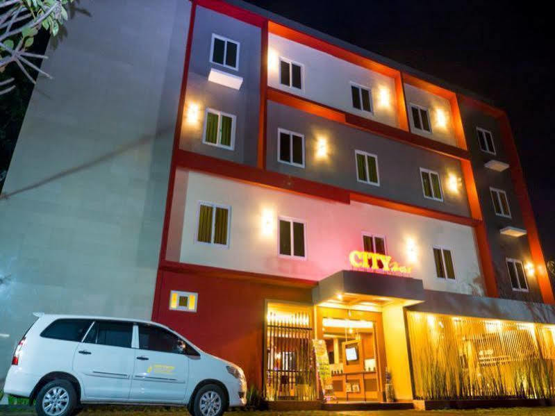 City Hotel Mataram Eksteriør billede