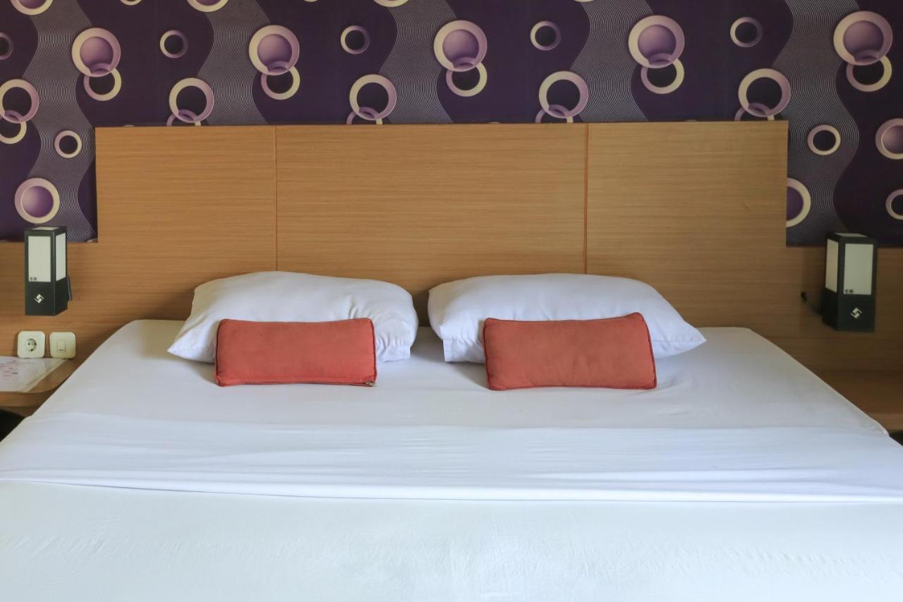 City Hotel Mataram Eksteriør billede