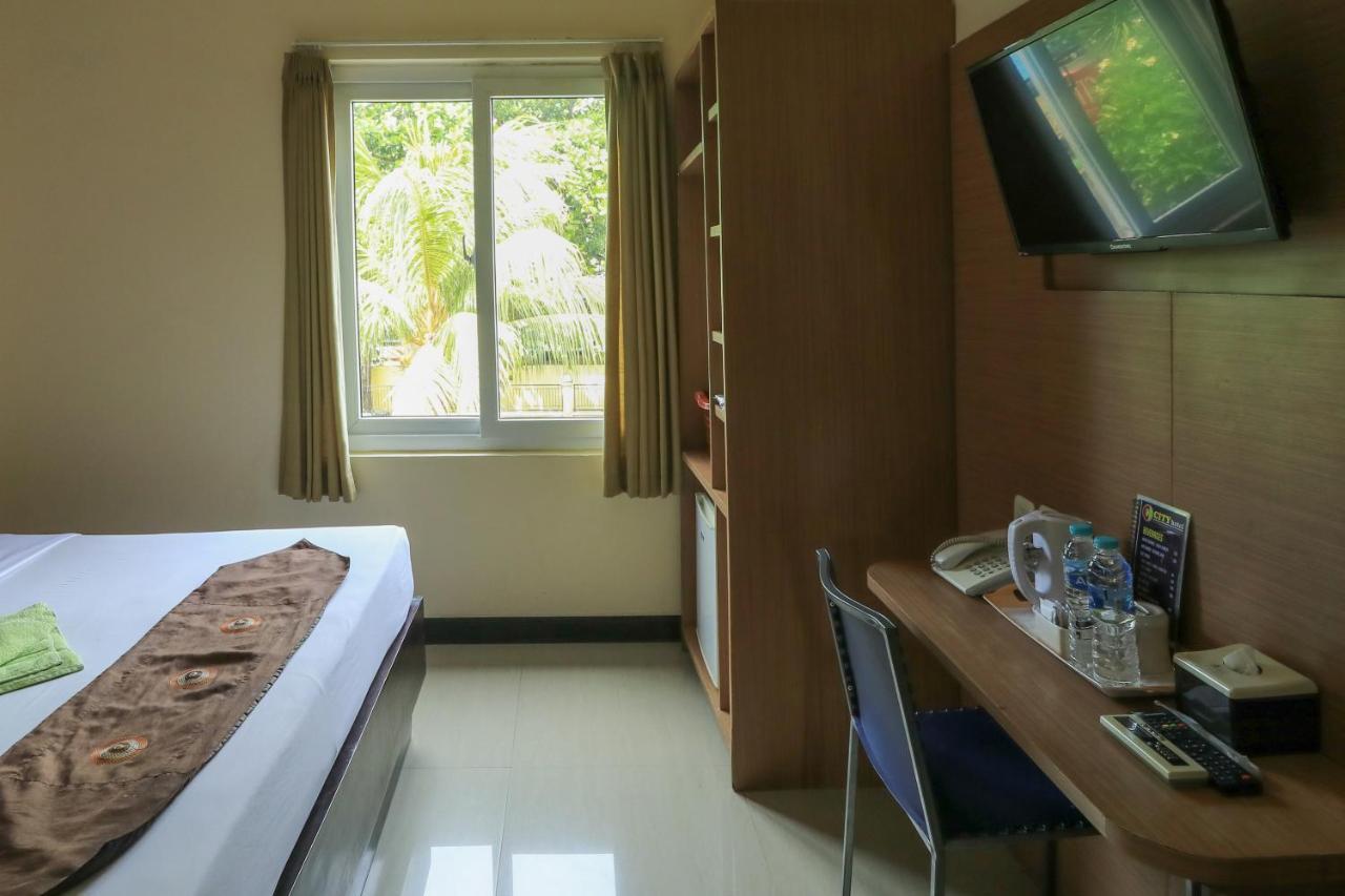 City Hotel Mataram Eksteriør billede